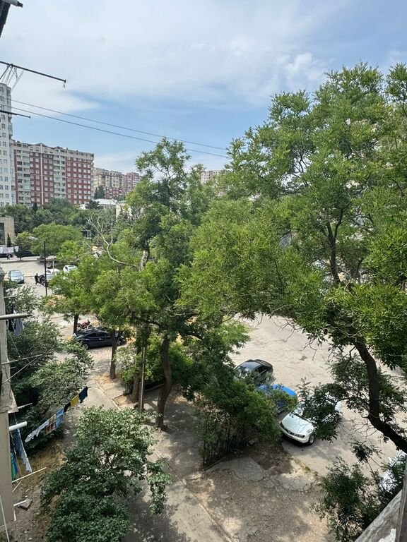 Satılır 2 otaqlı köhnə tikili, 60 m², Memar Əcəmi m.-14