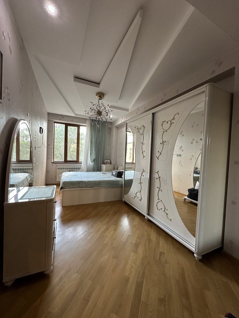 Satılır 3 otaqlı yeni tikili, 125 m², Memar Əcəmi m.-11