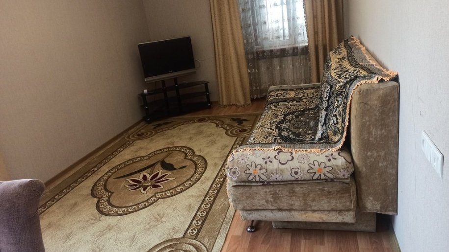 Kirayə verilir 2 otaqlı köhnə tikili, 56 m², Gəncə-1