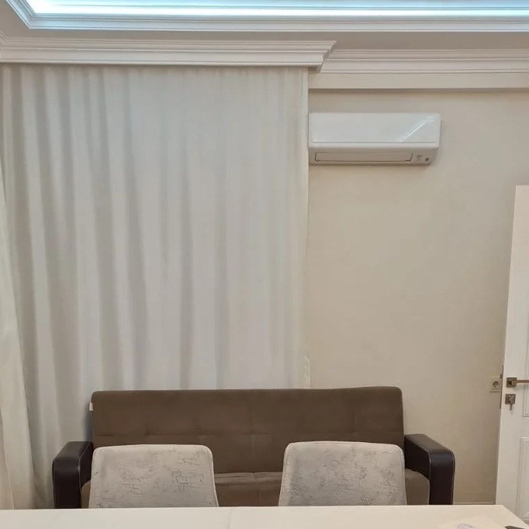 Kirayə verilir 2 otaqlı yeni tikili, 130 m², İnşaatçılar m.-6