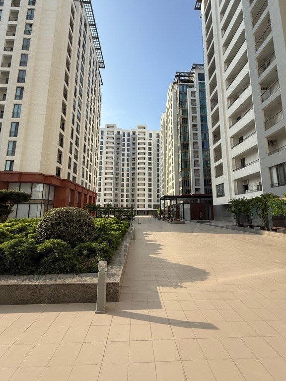 Satılır 3 otaqlı yeni tikili, 125 m², Elmlər Akademiyası m.-6