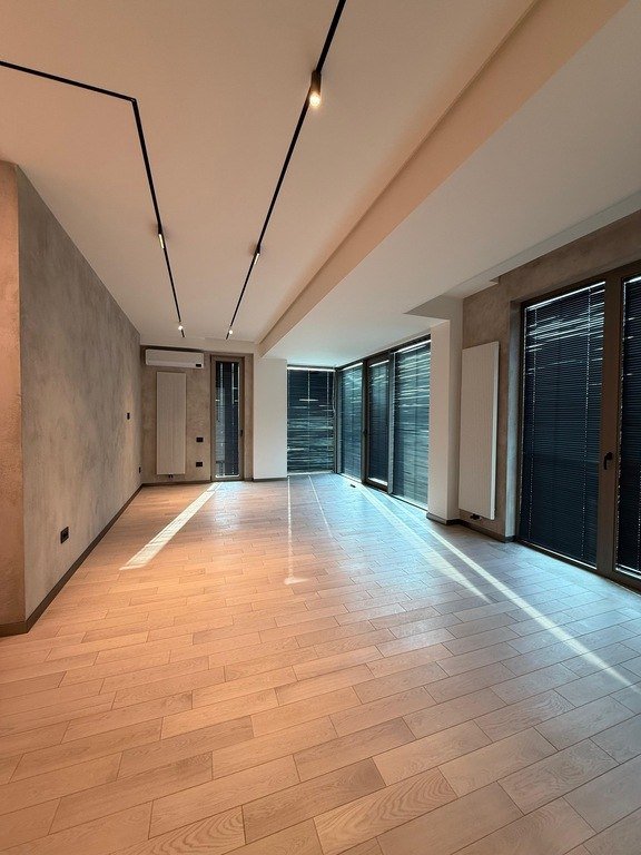 Satılır 3 otaqlı yeni tikili, 125 m², Elmlər Akademiyası m.-11