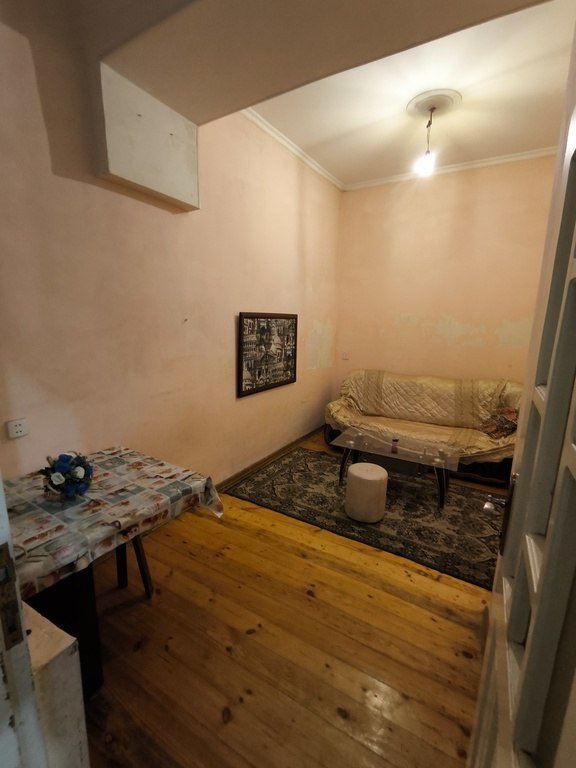 Satılır 2 otaqlı köhnə tikili, 52 m², Nizami m.-11