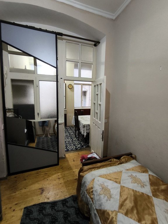 Satılır 2 otaqlı köhnə tikili, 52 m², Nizami m.-13
