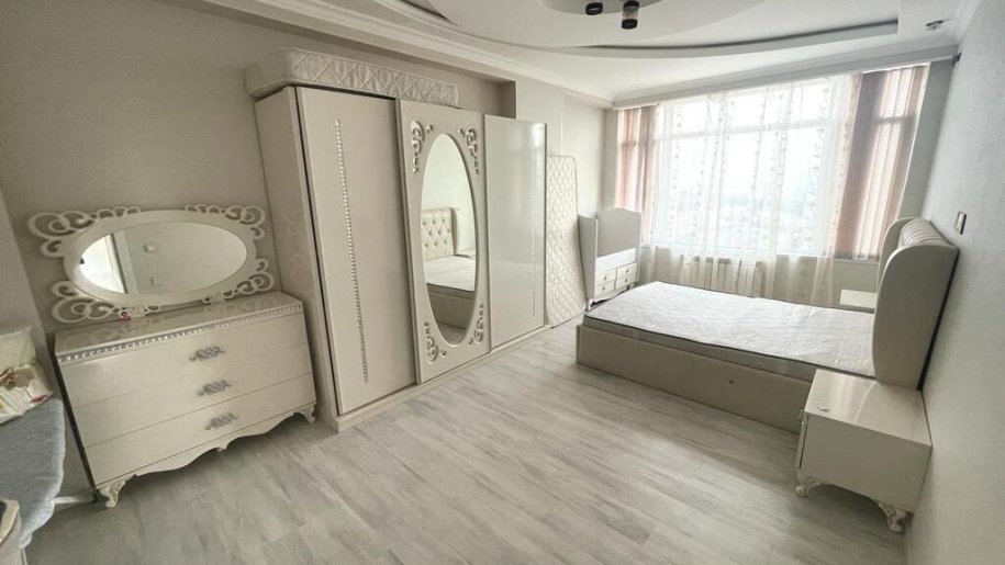 Kirayə verilir 2 otaqlı yeni tikili, 90 m², Həzi Aslanov m.-8