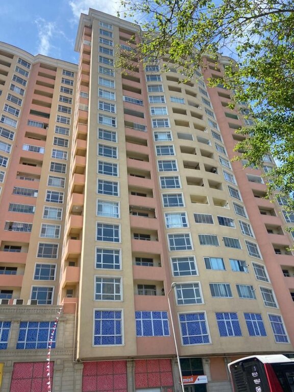 Satılır 3 otaqlı yeni tikili, 131 m², Azadlıq Prospekti m.-1