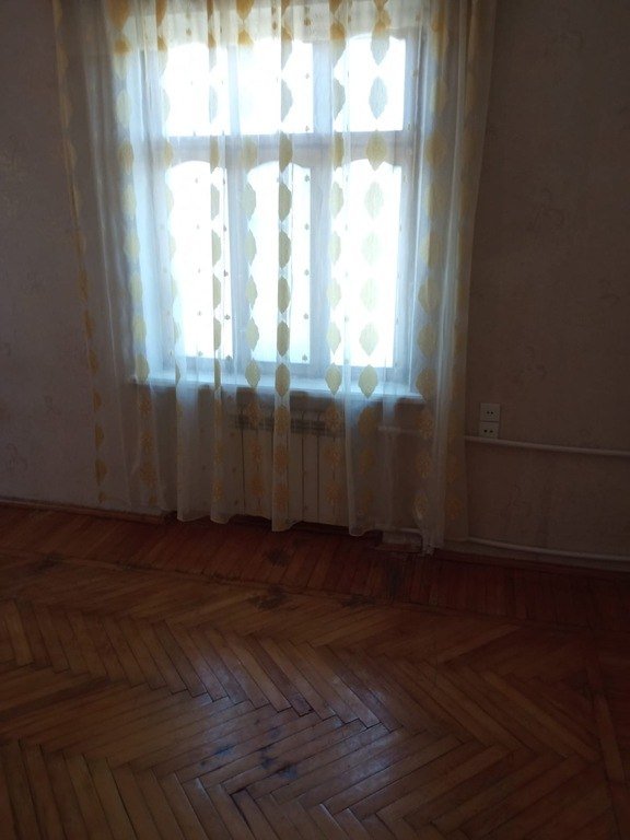 Kirayə verilir 1 otaqlı köhnə tikili, 40 m², Neftçilər m.-1