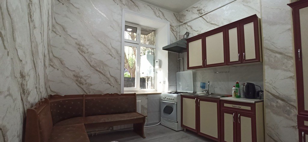 60 m<sup>2</sup> ofis icarəyə verilir, Nəriman Nərimanov m.-19