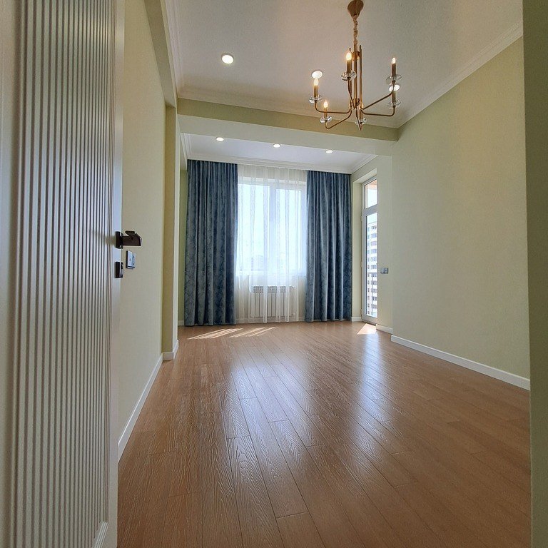 Satılır 3 otaqlı yeni tikili, 91 m², Qara Qarayev m.-5