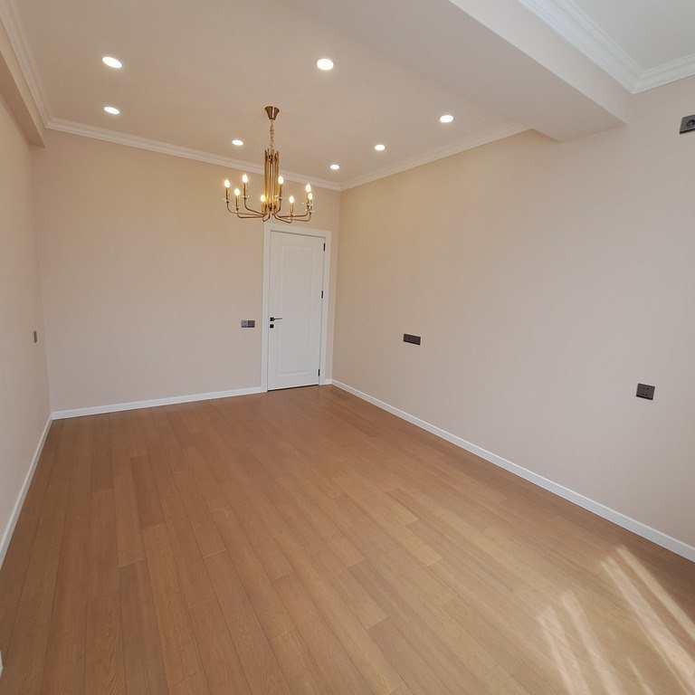 Satılır 3 otaqlı yeni tikili, 91 m², Qara Qarayev m.-8