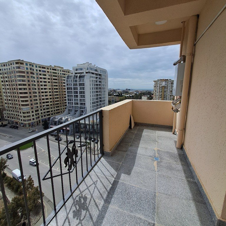 Satılır 3 otaqlı yeni tikili, 91 m², Qara Qarayev m.-16
