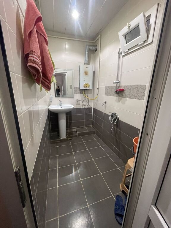 Satılır 3 otaqlı köhnə tikili, 80 m², Memar Əcəmi m.-7