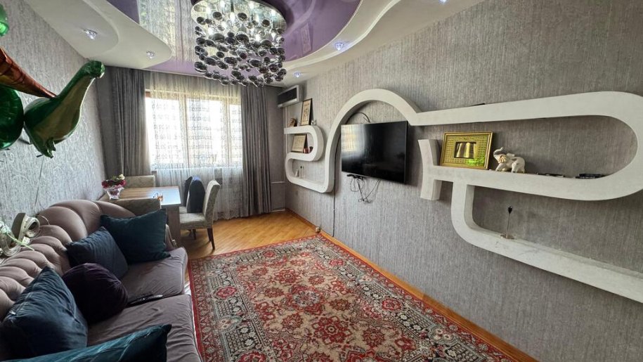 Satılır 3 otaqlı köhnə tikili, 88 m², Memar Əcəmi m.-2