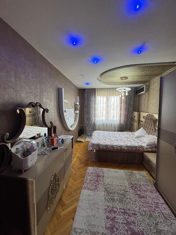 Satılır 3 otaqlı köhnə tikili, 88 m², Memar Əcəmi m.-7