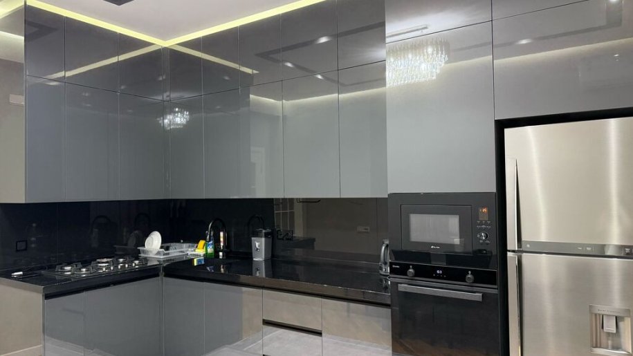 Kirayə verilir 3 otaqlı yeni tikili, 150 m², Sahil m.-12