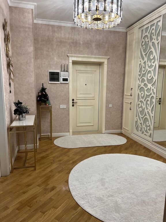 Kirayə verilir 3 otaqlı yeni tikili, 150 m², Sahil m.-14