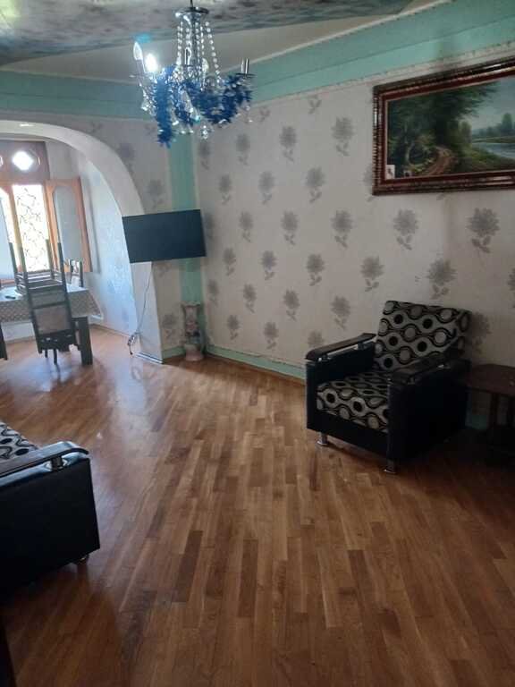 Kirayə verilir 3 otaqlı köhnə tikili, 70 m², Neftçilər m.-2