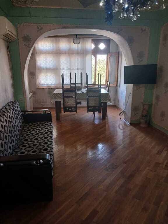 Kirayə verilir 3 otaqlı köhnə tikili, 70 m², Neftçilər m.-3