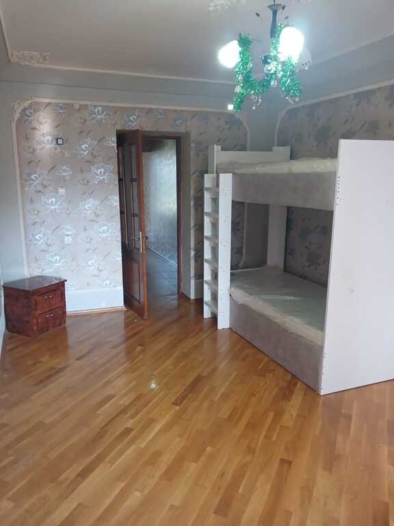 Kirayə verilir 3 otaqlı köhnə tikili, 70 m², Neftçilər m.-6