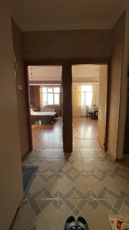 Satılır 2 otaqlı köhnə tikili, 42 m², Həzi Aslanov m.-5