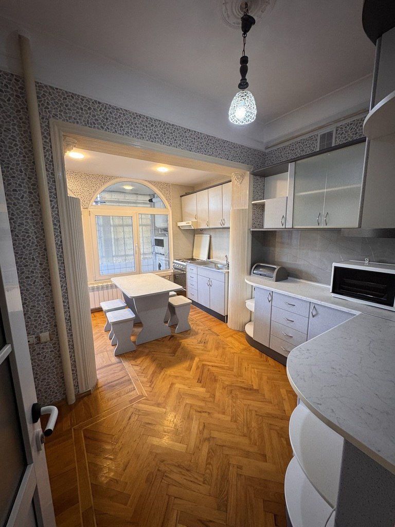 Kirayə verilir 2 otaqlı köhnə tikili, 75 m², Böyükşor-8