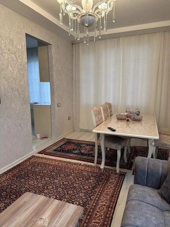 Satılır 2 otaqlı köhnə tikili, 45 m², Memar Əcəmi m.-5