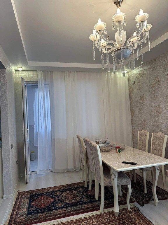 Satılır 2 otaqlı köhnə tikili, 45 m², Memar Əcəmi m.-10