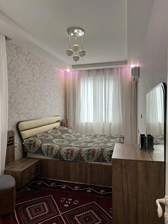 Satılır 2 otaqlı köhnə tikili, 45 m², Memar Əcəmi m.-13
