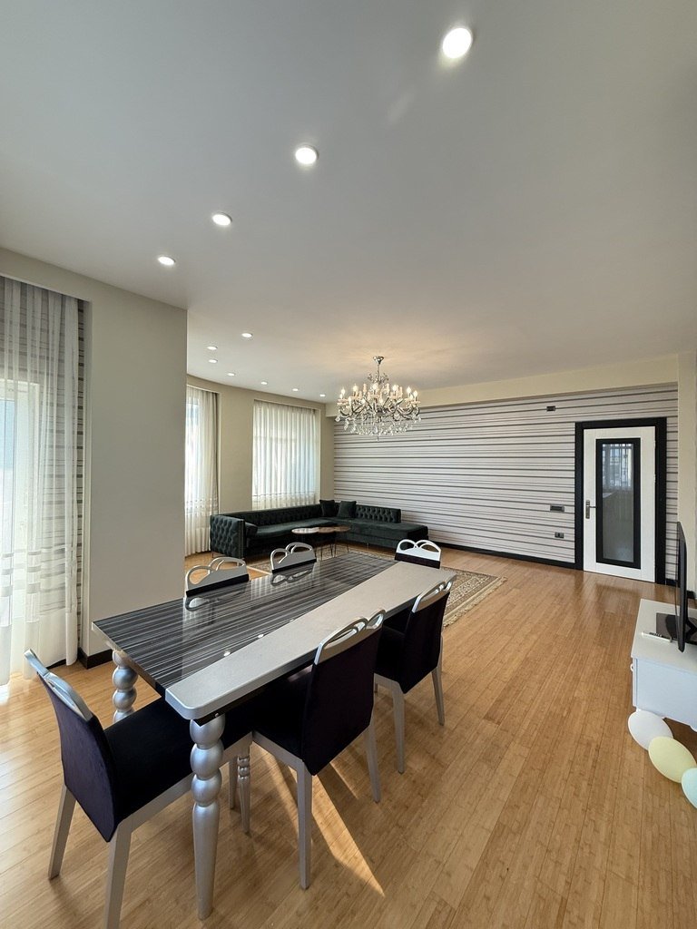 Satılır 3 otaqlı yeni tikili, 177 m², Elmlər Akademiyası m.-3