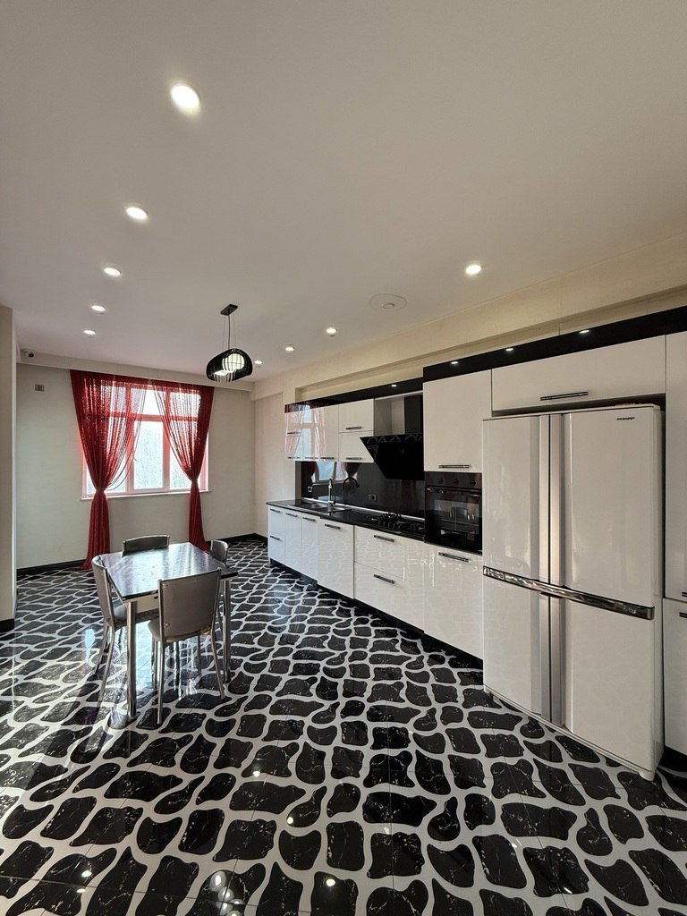 Satılır 3 otaqlı yeni tikili, 177 m², Elmlər Akademiyası m.-13