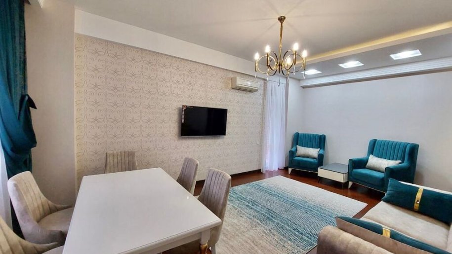 Kirayə verilir 2 otaqlı yeni tikili, 81 m², Gənclik m.-1