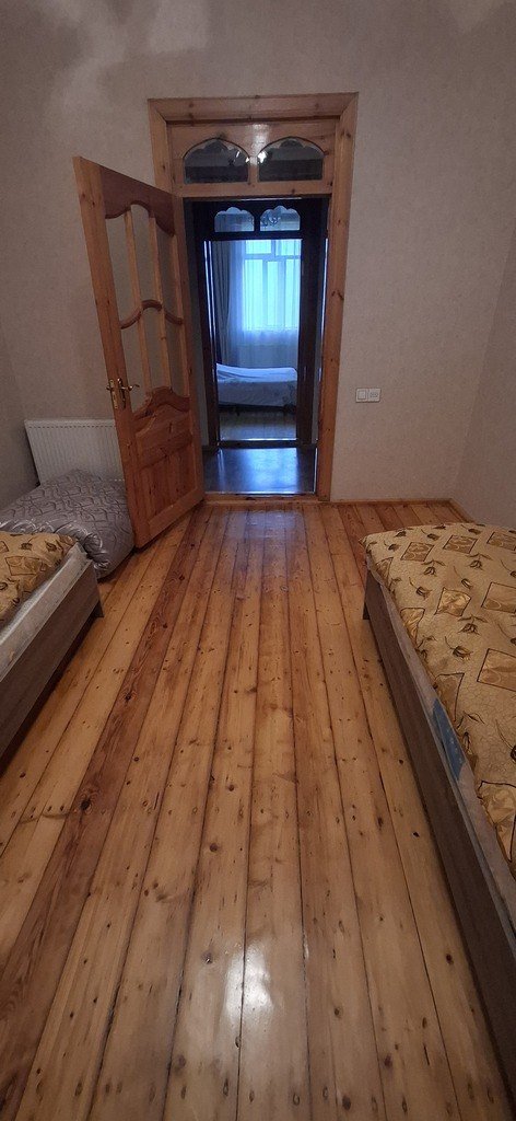 Kirayə verilir 4 otaqlı köhnə tikili, 120 m², Gəncə-15