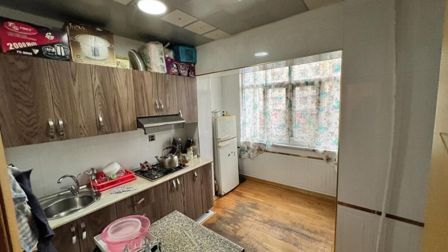 Satılır 4 otaqlı köhnə tikili, 110 m², Əhmədli m.-5