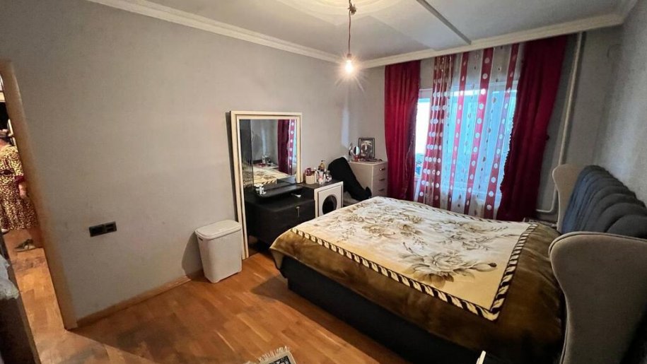 Satılır 4 otaqlı köhnə tikili, 110 m², Əhmədli m.-8
