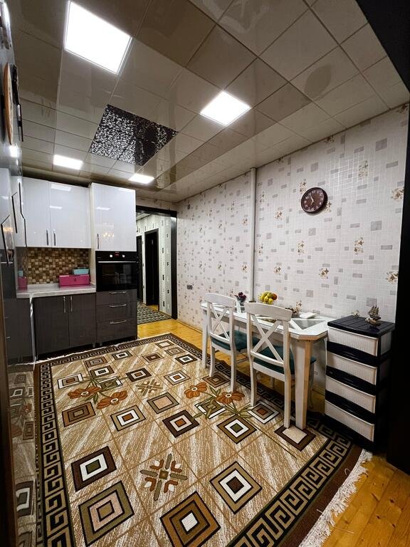 Satılır 3 otaqlı köhnə tikili, 80 m², Əhmədli m.-15
