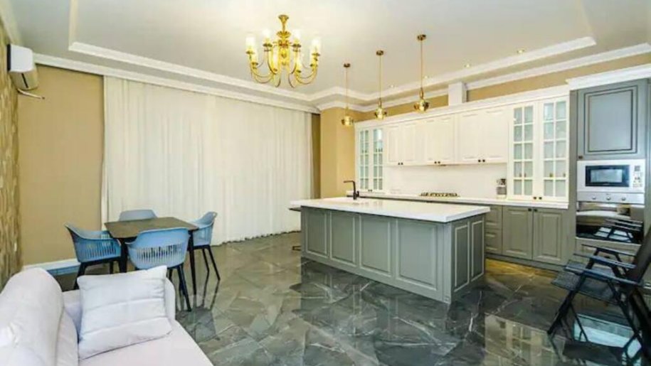 Kirayə verilir 4 otaqlı yeni tikili, 220 m², İçərişəhər m.-5