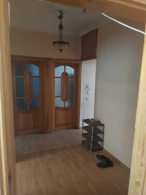 Kirayə verilir 3 otaqlı köhnə tikili, 80 m², İnşaatçılar m.-5