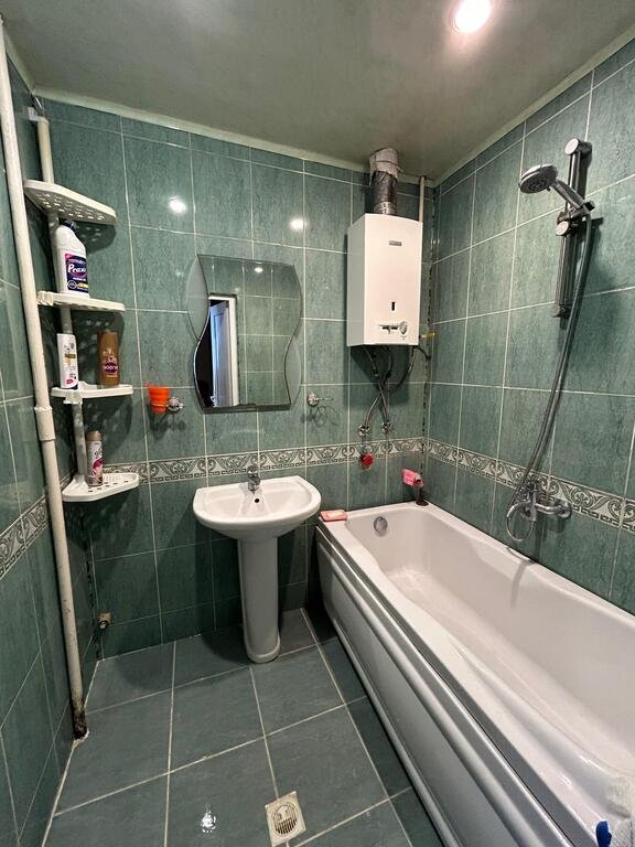 Kirayə verilir 3 otaqlı köhnə tikili, 85 m², Badamdar-18