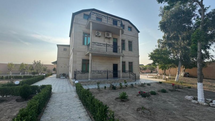 30 sot torpaq satılır, Şüvəlan-9