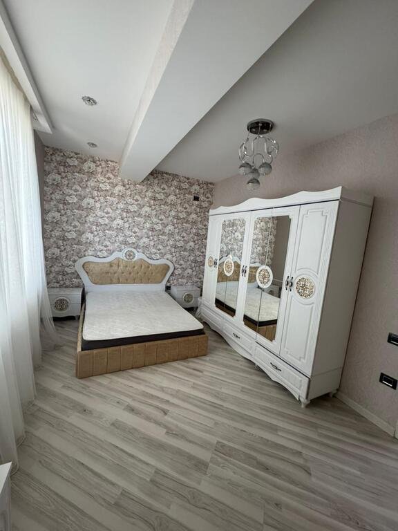 Kirayə verilir 4 otaqlı yeni tikili, 140 m², Badamdar-11