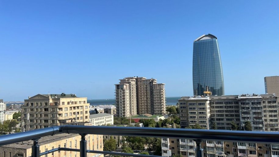 Satılır 4 otaqlı yeni tikili, 135 m², Xətai m.-1