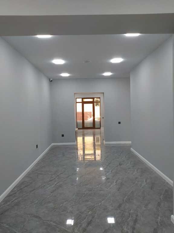 70 m<sup>2</sup> ofis icarəyə verilir, Elmlər Akademiyası m.-5
