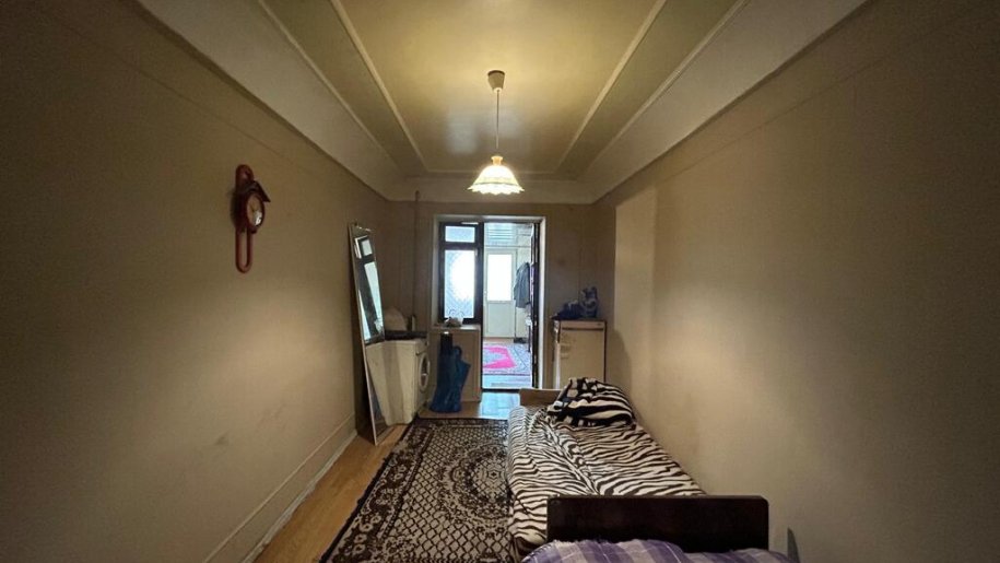 Satılır 4 otaqlı köhnə tikili, 100 m², İnşaatçılar m.-9