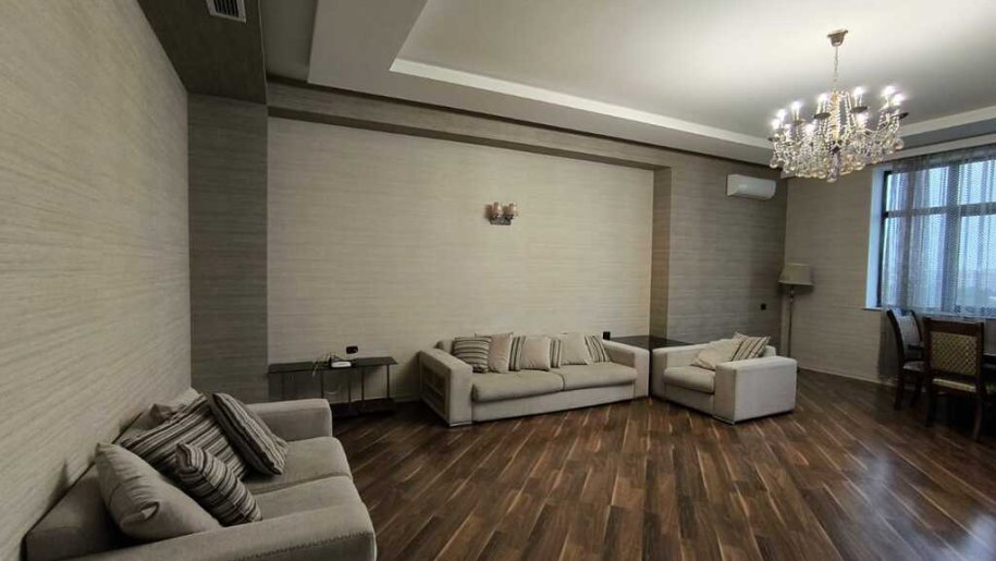 Kirayə verilir 4 otaqlı yeni tikili, 210 m², Nizami m.-4