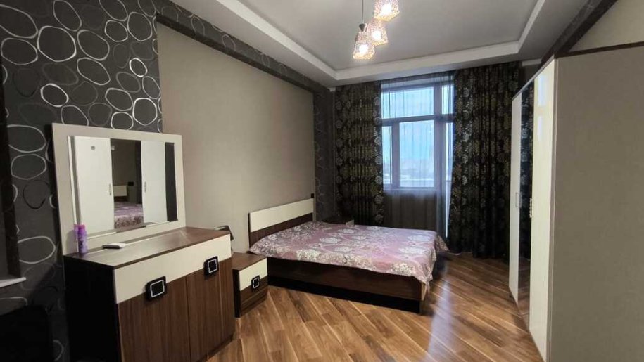 Kirayə verilir 4 otaqlı yeni tikili, 210 m², Nizami m.-8