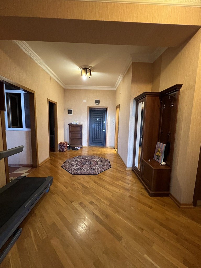 Satılır 4 otaqlı yeni tikili, 173 m², Nəsimi-9