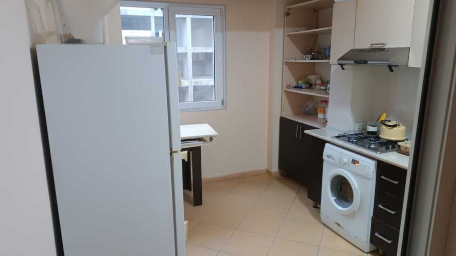 Kirayə verilir 3 otaqlı köhnə tikili, 65 m², Azadlıq Prospekti m.-4