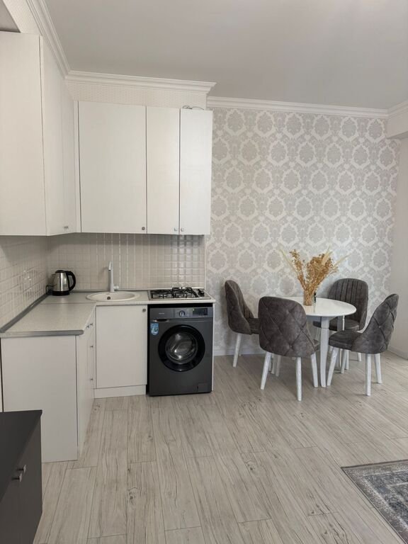 Kirayə verilir 2 otaqlı yeni tikili, 45 m², 28 May m.-2