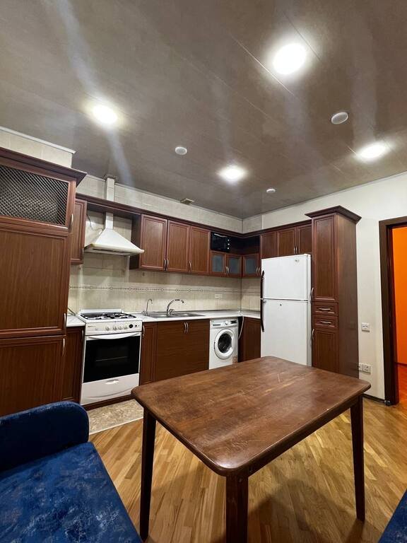 Kirayə verilir 3 otaqlı köhnə tikili, 75 m², Nizami m.-6