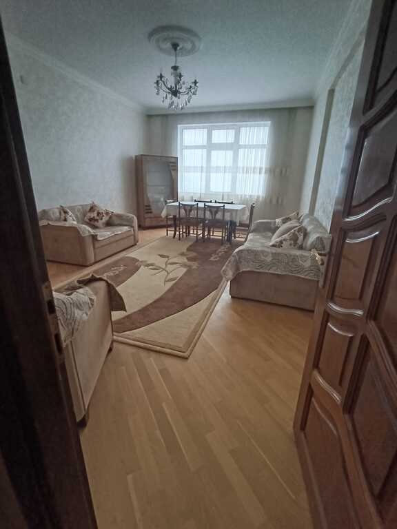 Satılır 4 otaqlı yeni tikili, 200 m², Memar Əcəmi m.-3